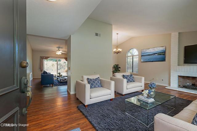 Detail Gallery Image 4 of 50 For 2363 Seagull Ave, Ventura,  CA 93003 - 4 Beds | 2 Baths