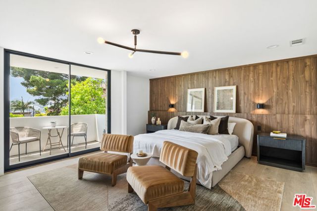 2380 Venus Drive, Los Angeles CA: https://media.crmls.org/mediaz/9d1cc8b5-0fc8-4cc4-907a-03e76cb019eb.jpg