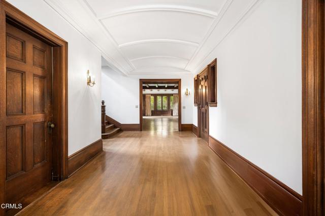 Detail Gallery Image 5 of 19 For 1245 Oak Grove Ave, San Marino,  CA 91108 - 9 Beds | 4/1 Baths
