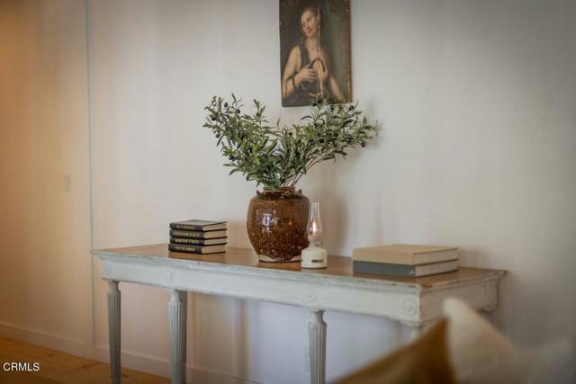 930 Fairview Road, Ojai CA: https://media.crmls.org/mediaz/9d1e2191-cf8c-46f0-823d-fcf0324a627f.jpg