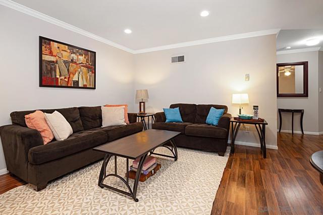 7455 Charmant Dr, San Diego CA: https://media.crmls.org/mediaz/9d1eb900-59dc-42be-8a29-d9ade64ff17b.jpg