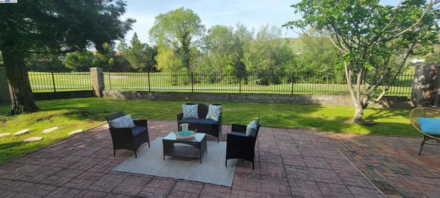 Image 41 of 46 For 220 Bridgehead Ln