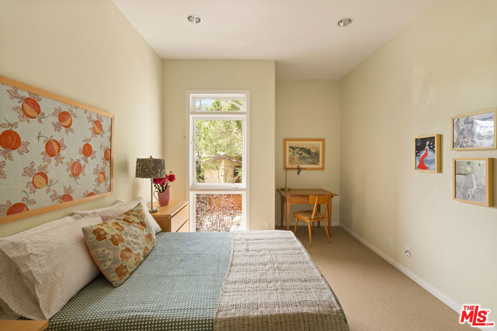 MLS #26875967 image #21