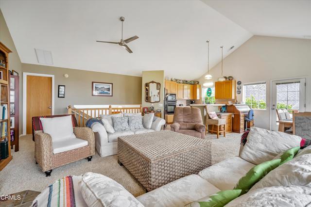 38934 Cypress Way, Gualala CA: https://media.crmls.org/mediaz/9d207b66-5fe3-4351-9aae-e31bfba72db0.jpg