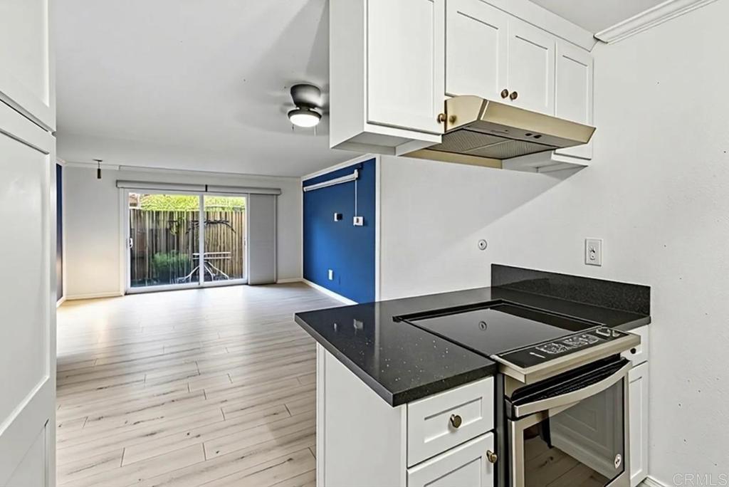 2380 Hosp Way - photo 3