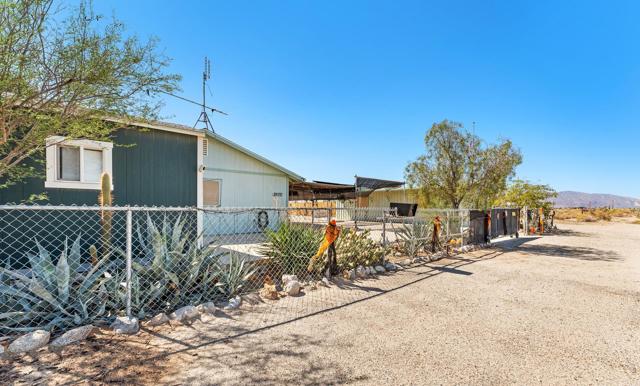 Image 2 of 32 For 2577 Dalton Drive