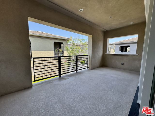 224 Follyhatch, Irvine CA: https://media.crmls.org/mediaz/9d24f166-bd07-4f10-b931-fa04056c4b53.jpg