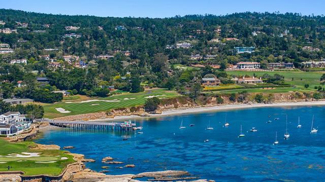 66 Spanish Bay Circle, Pebble Beach CA: https://media.crmls.org/mediaz/9d252b3f-8d40-463e-8543-53e9fb5b3afe.jpg