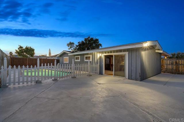 Image 40 of 49 For 8123 Palm Street