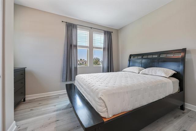 2065 Carol Lee Ln, Escondido CA: https://media.crmls.org/mediaz/9d25e6c2-77ab-42f9-8ce2-2dbbea42b97b.jpg