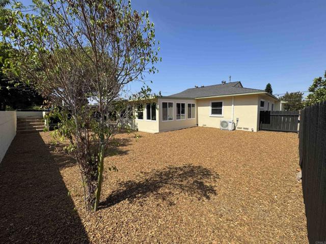 6391 Estrella Avenue, San Diego CA: https://media.crmls.org/mediaz/9d27497d-8564-473b-8884-a0af6e26cb1b.jpg