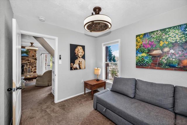 710 Arosa, Crestline, CA 92325