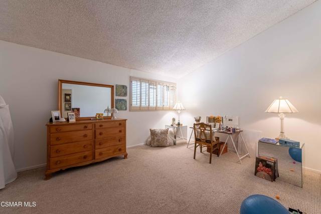 20418 Miranda Street, Woodland Hills CA: https://media.crmls.org/mediaz/9d27cb0d-64f4-40a1-87d2-2ea5b630af8a.jpg