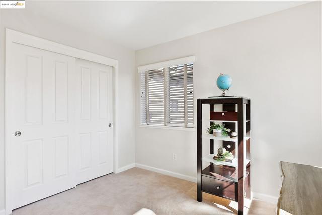 115 Tennyson Ct, Discovery Bay CA: https://media.crmls.org/mediaz/9d27f698-64f0-4c7e-b575-5f4fc0415e2d.jpg