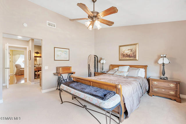 31328 Village 31, Camarillo CA: https://media.crmls.org/mediaz/9d28d7a8-03df-4c83-9d32-829caf07f004.jpg