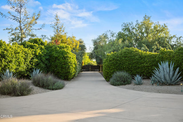 1270 Dove Meadow Road, Solvang CA: https://media.crmls.org/mediaz/9d2958ea-1632-49d1-8621-3ce3f1d30dbd.jpg
