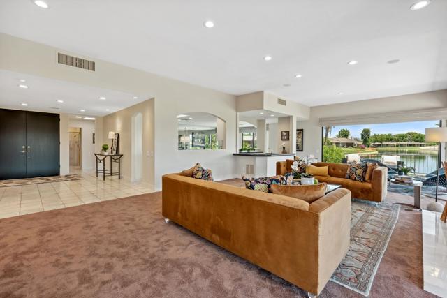 5 Barnard Court, Rancho Mirage CA: https://media.crmls.org/mediaz/9d29ab74-b3fd-471c-ab7e-12d300a8fb46.jpg
