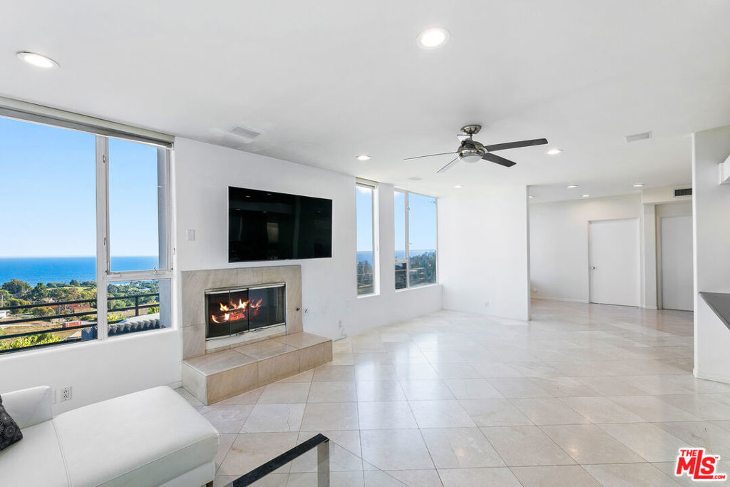 MLS #26860303 image #3