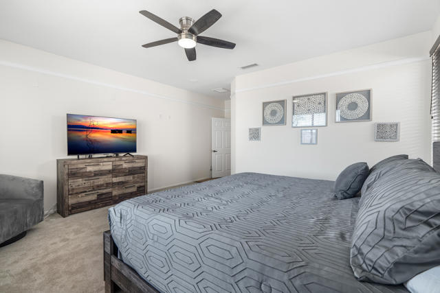 Image 32 of 45 For 84345 Volare Avenue