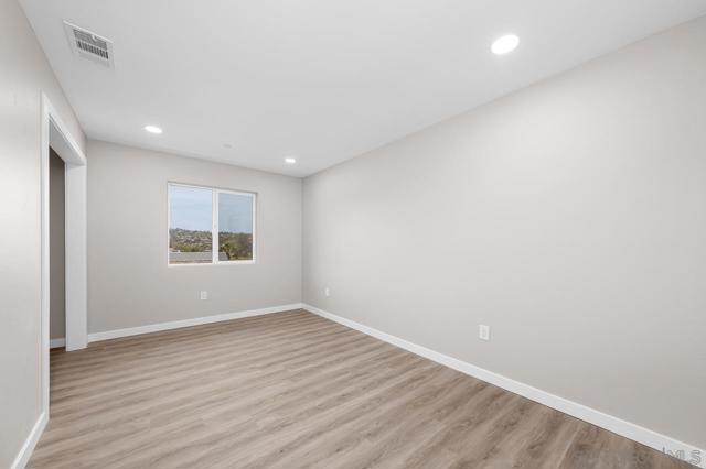 3335 37 S Barcelona St., Spring Valley CA: https://media.crmls.org/mediaz/9d2a3bb2-7114-4803-b903-e2a9c0e9029a.jpg