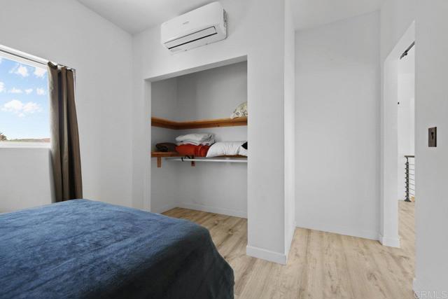 12953 Carriage Rd, Poway CA: https://media.crmls.org/mediaz/9d2a4650-ea55-4a26-bb05-13b54f603a0d.jpg