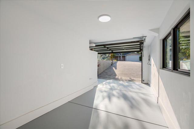 1627 Shirley Avenue, Los Altos CA: https://media.crmls.org/mediaz/9d2c0c33-19d6-4d7b-8aac-2b939f2f7494.jpg