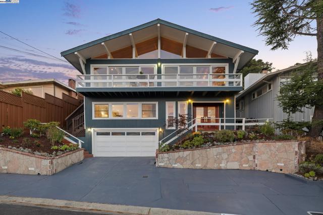2140 Pullman Ave, Belmont CA: https://media.crmls.org/mediaz/9d2cba34-9ac0-4699-8b22-50b8c5ef12c6.jpg