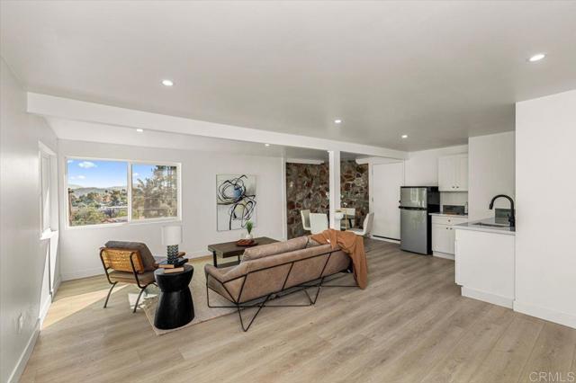 Detail Gallery Image 34 of 65 For 874 Hacienda Dr, El Cajon,  CA 92020 - 5 Beds | 4 Baths