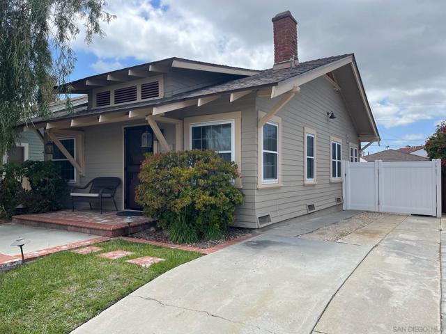 4520 Mississippi Street, San Diego CA: https://media.crmls.org/mediaz/9d2dcf7f-5163-45c8-9afe-5d091a74f22f.jpg