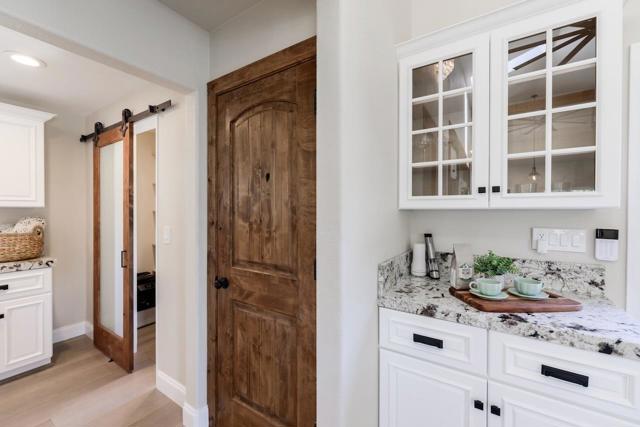 520 Sand Hill Road, Scotts Valley CA: https://media.crmls.org/mediaz/9d2e1d32-4445-4851-bf5d-f1f2732a6d95.jpg