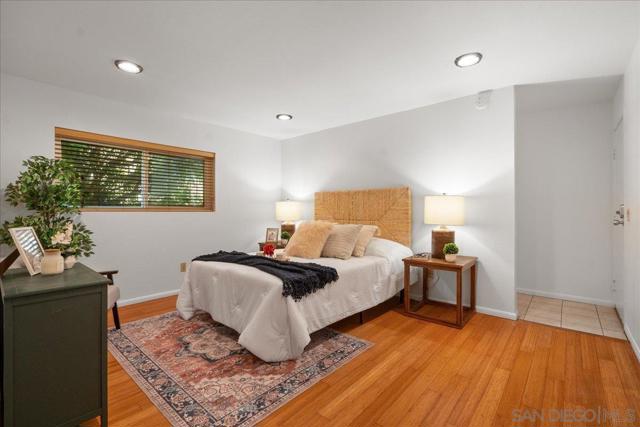 3629 3rd Ave, San Diego CA: https://media.crmls.org/mediaz/9d2e2d90-23c4-47ea-aca5-5a7c63ccc4c1.jpg