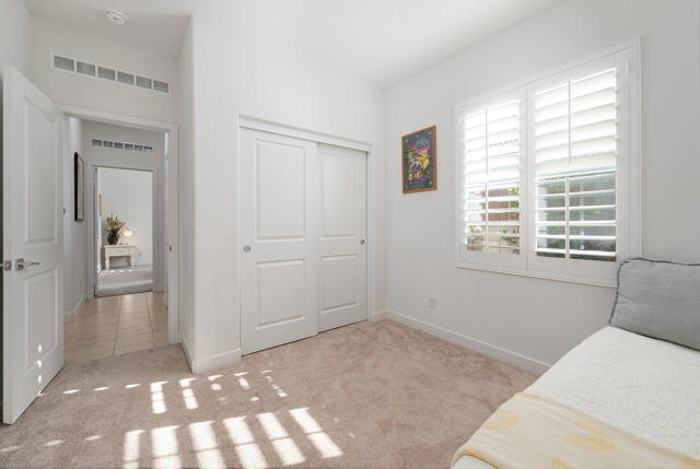 35425 Domani Drive, Palm Desert CA: https://media.crmls.org/mediaz/9d2e3139-ae81-4dc3-bc39-97006e89d938.jpg