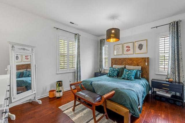 6600 Eagle Ridge Court, Gilroy CA: https://media.crmls.org/mediaz/9d2e7ff8-88a2-49ed-9faf-c763ac7380f7.jpg