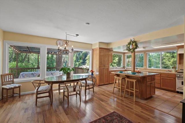 11949 Lakeshore Drive, Felton CA: https://media.crmls.org/mediaz/9d2f1e00-8ab4-4fcf-854a-9a85a7982259.jpg