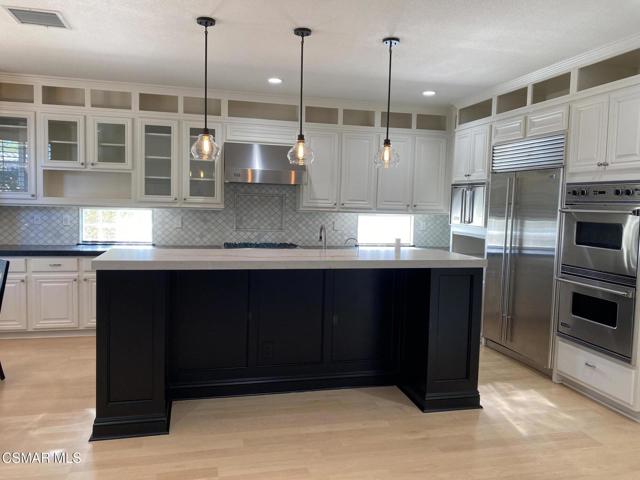 3082 Eaglewood Avenue, Thousand Oaks CA: https://media.crmls.org/mediaz/9d300534-aaf3-4601-9f28-a99f1db017a6.jpg