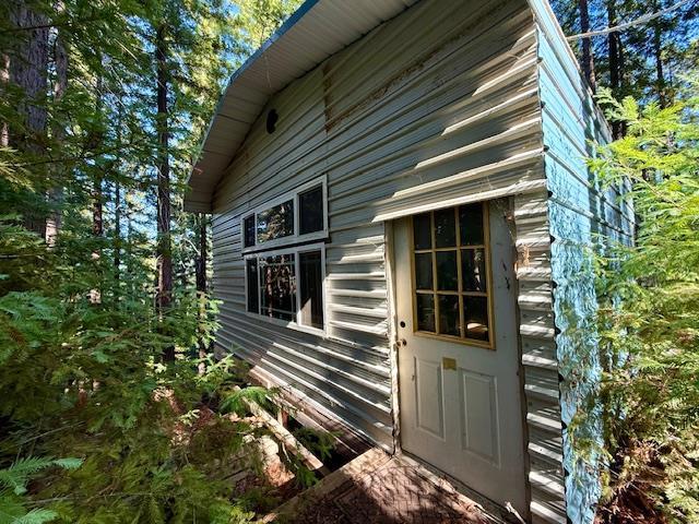 7175 Redwood Retreat Road, Gilroy CA: https://media.crmls.org/mediaz/9d30695d-1aa7-42a6-bfa0-3e6643ae7d49.jpg