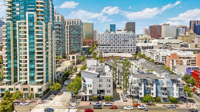 120 Island, San Diego CA: https://media.crmls.org/mediaz/9d30a173-785b-4b17-aa3c-f92443e1ce9f.jpg