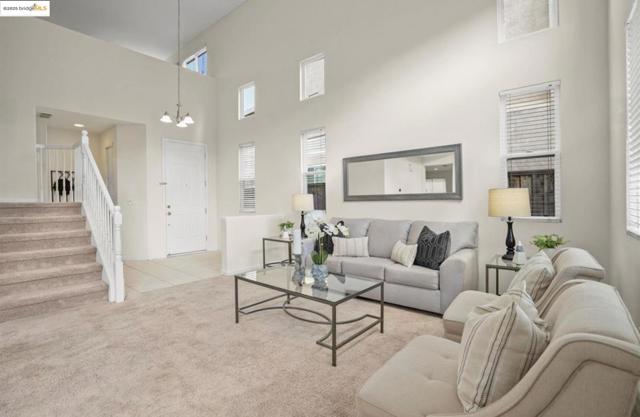 2451 Aberdeen Ln, Discovery Bay CA: https://media.crmls.org/mediaz/9d30c901-f116-4fa3-bfbd-213b0f1fad67.jpg