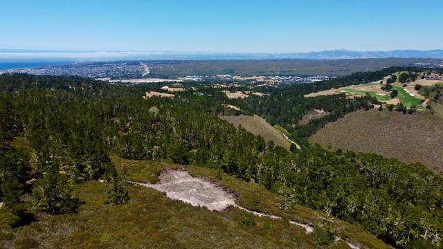 2 Monterra Ranch, Monterey CA: https://media.crmls.org/mediaz/9d30fc8f-9059-49ed-99c0-21b9bb5da8f8.jpg