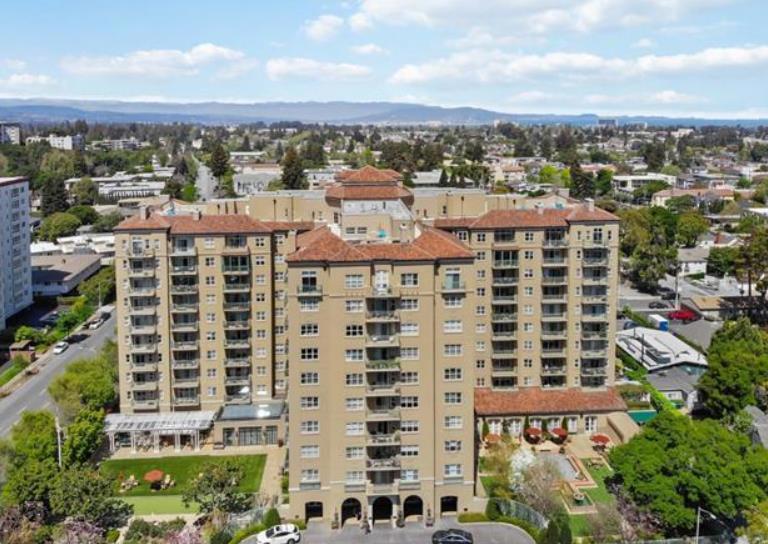 1 Baldwin Avenue #816