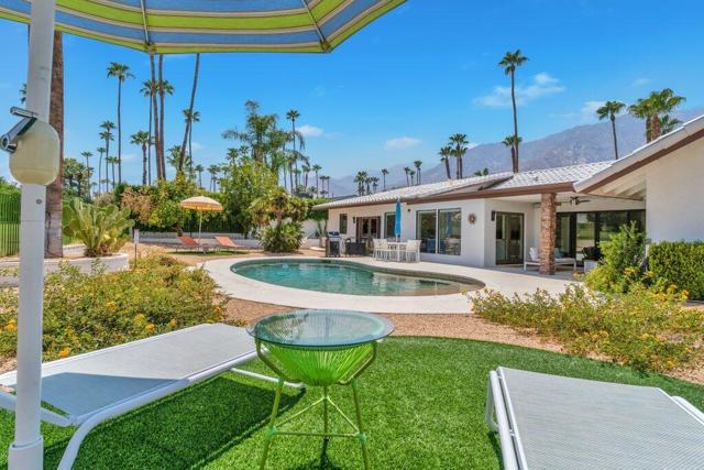 2598 S Camino Real, Palm Springs CA: https://media.crmls.org/mediaz/9d3217ec-6403-4371-84b4-5d93d1faaf88.jpg