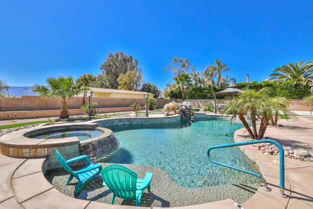 Image 36 of 71 For 80445 Paria Way