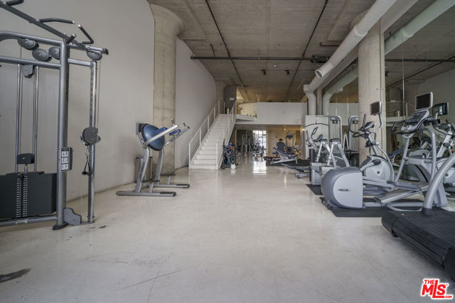 1850 Industrial Street, Los Angeles CA: https://media.crmls.org/mediaz/9d32cad0-72fe-4c17-9a63-4183df209532.jpg