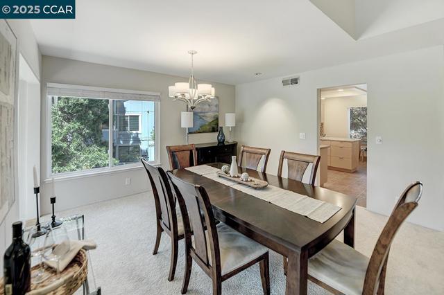 2638 Saklan Indian Dr, Walnut Creek CA: https://media.crmls.org/mediaz/9d339ecb-4600-4a96-b262-21b76679bfc4.jpg