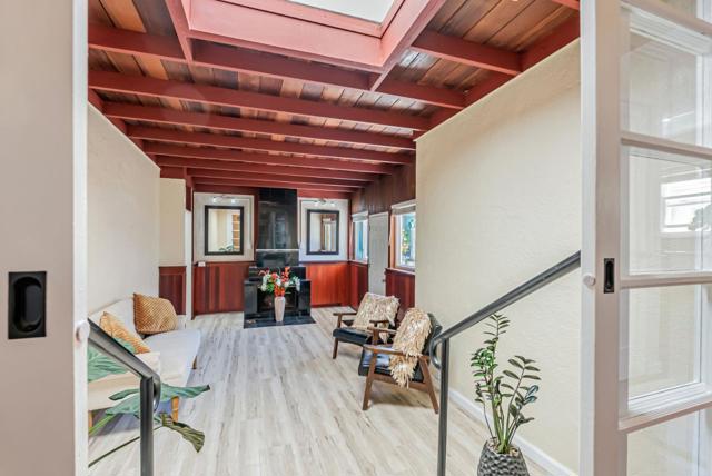 604 Key Boulevard, Richmond CA: https://media.crmls.org/mediaz/9d33ae24-2026-4679-bfc6-46a77634f752.jpg