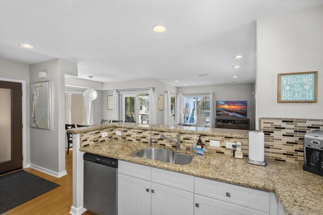 735 Jersey Court, San Diego CA: https://media.crmls.org/mediaz/9d3494cb-8385-41d2-82ac-e0227e4c6f8d.jpg