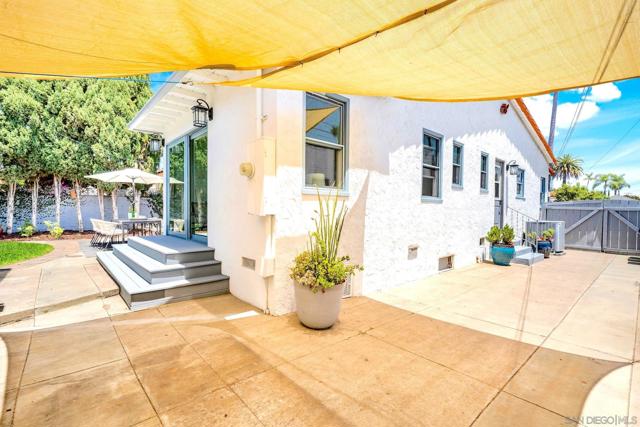 4686 Van Dyke Ave, San Diego CA: https://media.crmls.org/mediaz/9d353887-6258-45d3-8584-0bfe0f8c1eda.jpg