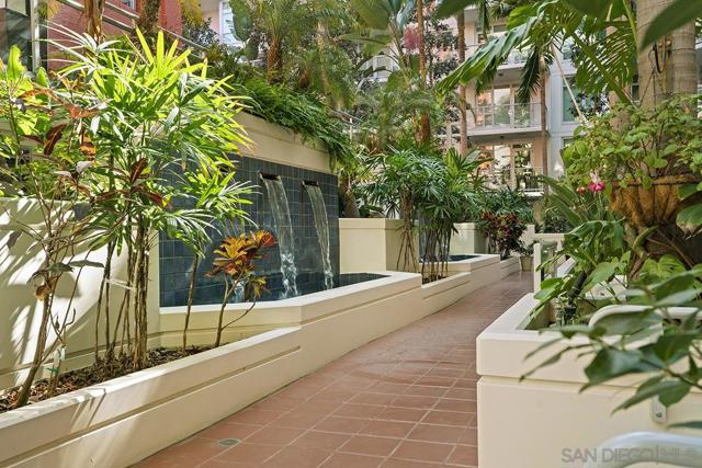 1431 Pacific Hwy, San Diego CA: https://media.crmls.org/mediaz/9d35a688-38b0-4f5e-9ae7-105f02ca5d2c.jpg