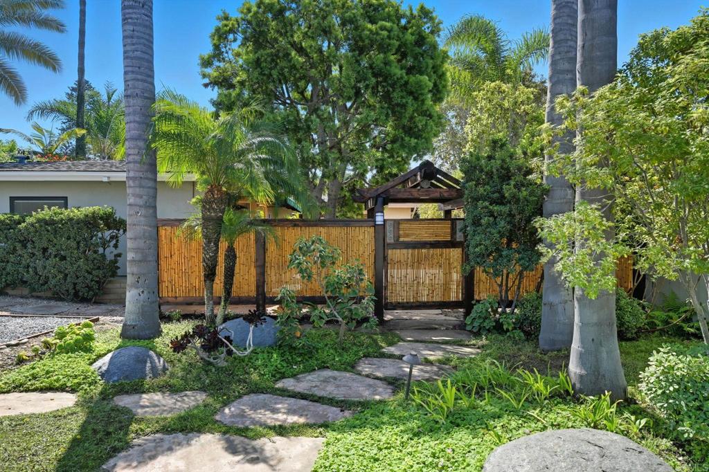 241 E Cliff Street