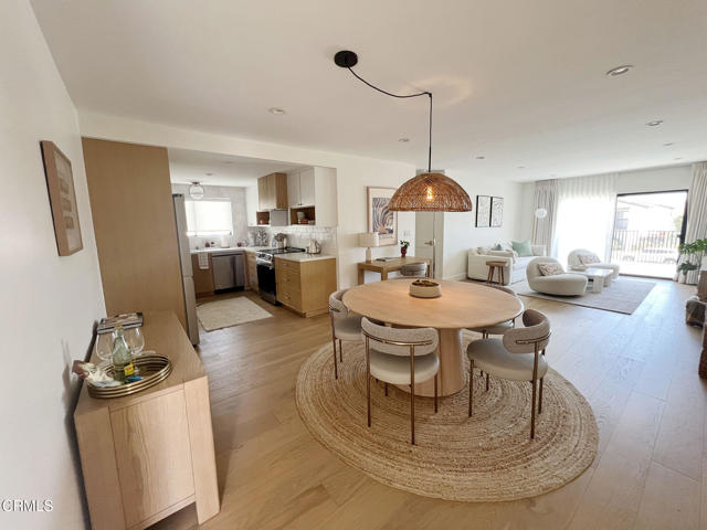 5135 w W Wooley Road, Oxnard CA: https://media.crmls.org/mediaz/9d37655e-0751-404a-83cb-1d14814e0b91.jpg